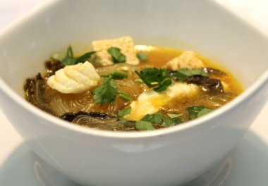 Lezzetli somon çorbası