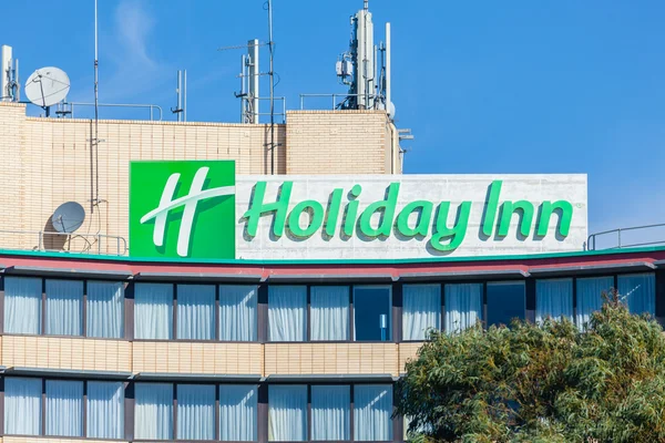 Крупный план отеля Holiday Inn в Мельбурне — стоковое фото