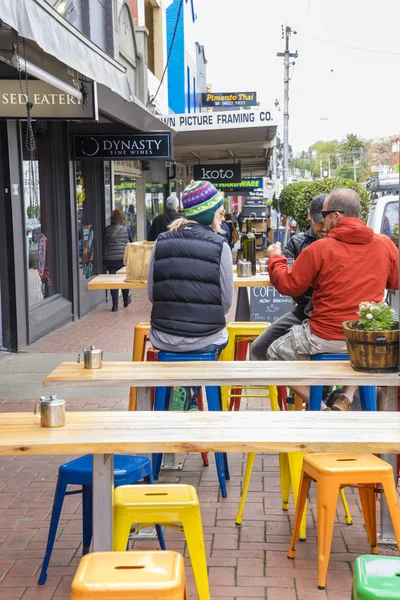 Comida informal al aire libre en Melbourne — Foto de Stock