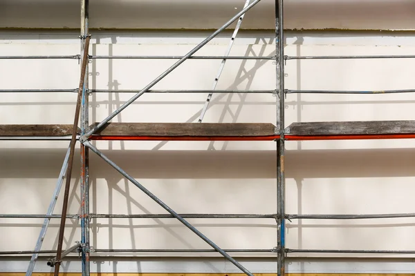 Metal scaffold for house building — Stock Photo, Image