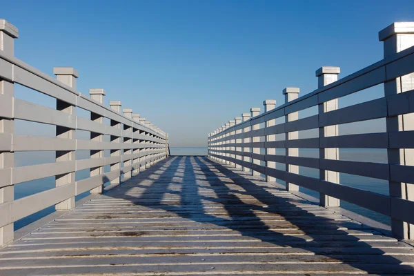 Fehér pier — Stock Fotó