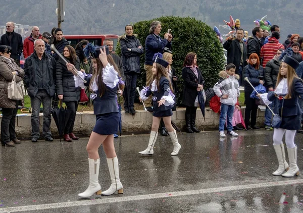 Karnaval genç öğrencileri