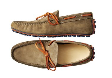 kemer ve kırpma yolu ile kahverengi deri ayakkabı