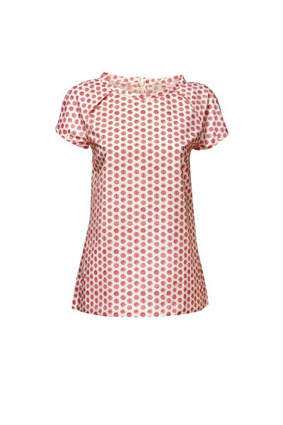 женское платье изолировано на белом
