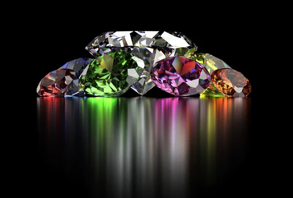 クリッピング パスと黒の背景に分離されたダイヤモンド — ストック写真