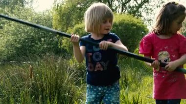 Kiddie balıkçılık klip #6