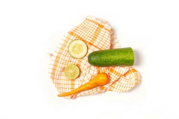 Sağlık için beyaz arka planı olan sebze koleksiyonu.