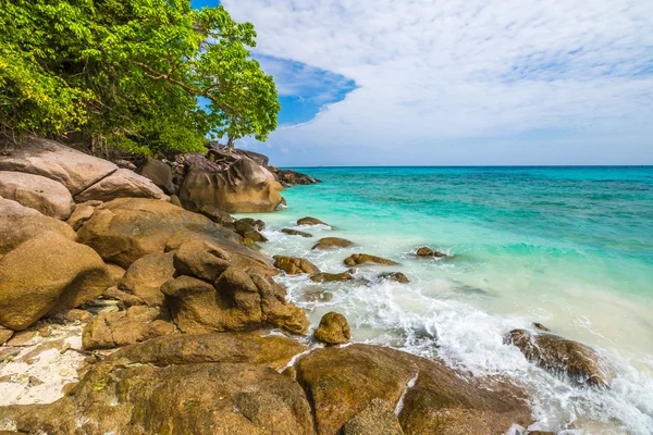 Rocce granitiche delle isole Similan — Foto Stock