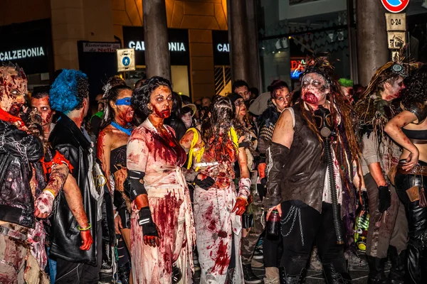 The zombie parade — Stock Photo, Image