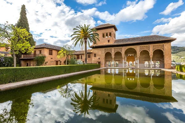 El Partal de Granada Альгамбра — стокове фото