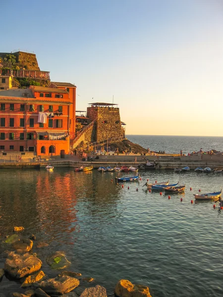 Cinque Terre saat matahari terbenam — Stok Foto