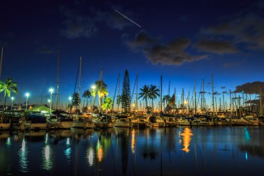 Gece Honolulu Limanı