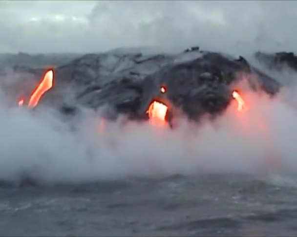 Der hawaiianische Vulkan — Stockvideo