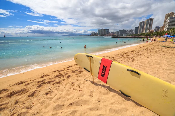 Strandsilhouette von Waikiki — Stockfoto