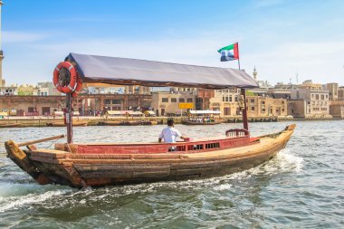 Abra Dubai Creek