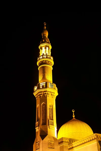 Мечеть в Дубае — стоковое фото