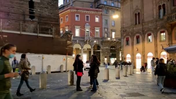 Covid-19 cu distanțe sociale după închiderea în Italia — Videoclip de stoc
