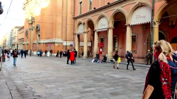 Covid-19 cu distanțe sociale după închiderea în Italia — Videoclip de stoc