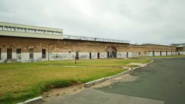 Fremantle Gevangenis binnenplaats — Stockvideo
