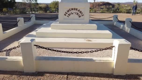 Alice Springs Anzac Hill Memorial — Stockvideo
