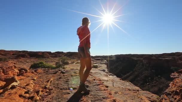 Disfrutando de Red Center Outback — Vídeo de stock