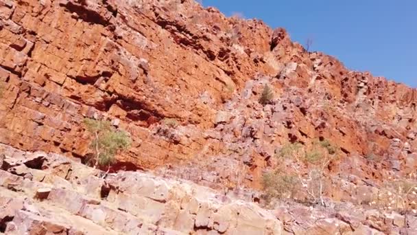 Mount Sonder rocky wall — Stock Video