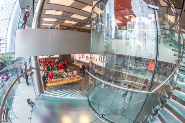 Apple 'a giden merdiven