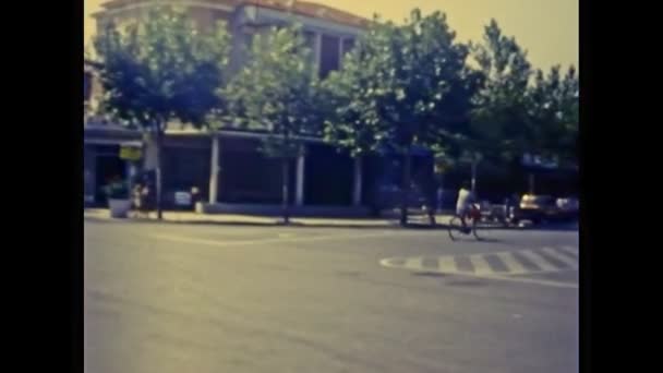 1970 년 대의 Archival Cesenatico 메인 거리 — 비디오