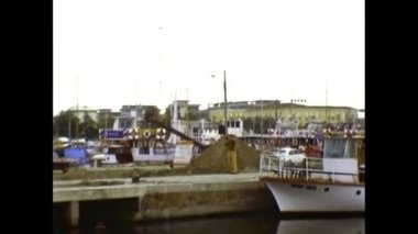 1970 'lerde Cesenatico' yu ziyaret eden turistler