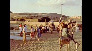 arşiv Giza Büyük Sfenksi piramit ile