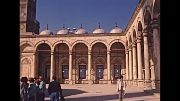 Mosque of Muhammad Ali Pasha and cloister — Stock Video