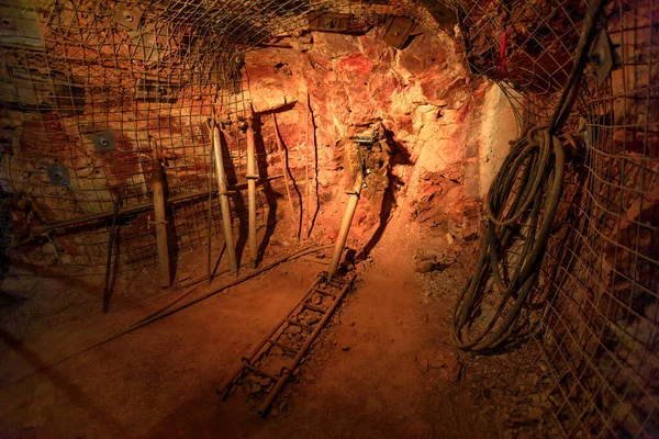 Tennant Creek mine underground cave — Stock Photo, Image