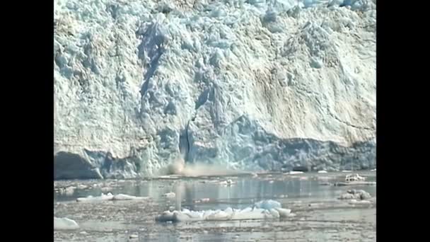 Ledovec Columbia na Aljašce — Stock video