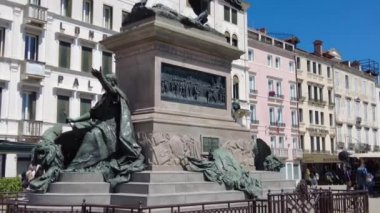 Venedik Kralı 2. Victor Emmanuel