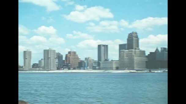 Manhattan Hudson river Twin Towers in 1970s — Stock Video