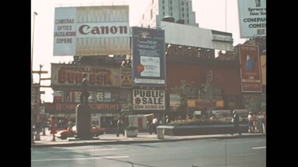 Archival New York Times Square v 70. letech — Stock video