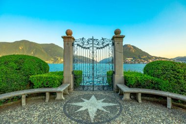 Lugano Gölü 'nün kapısı.