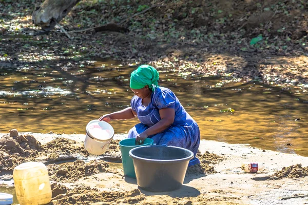 Mujer africana — Foto de Stock