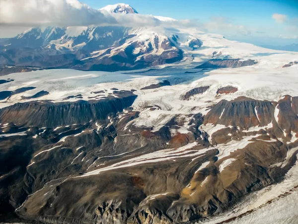 Ghiacciaio di montagna dell'Alaska — Foto Stock