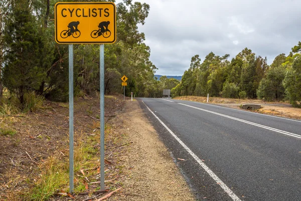 Ciclistas señal de tráfico —  Fotos de Stock