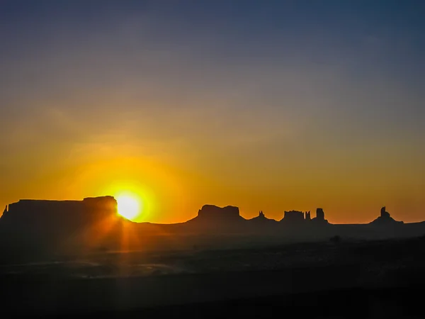 Trzy siostry Monument Valley — Zdjęcie stockowe