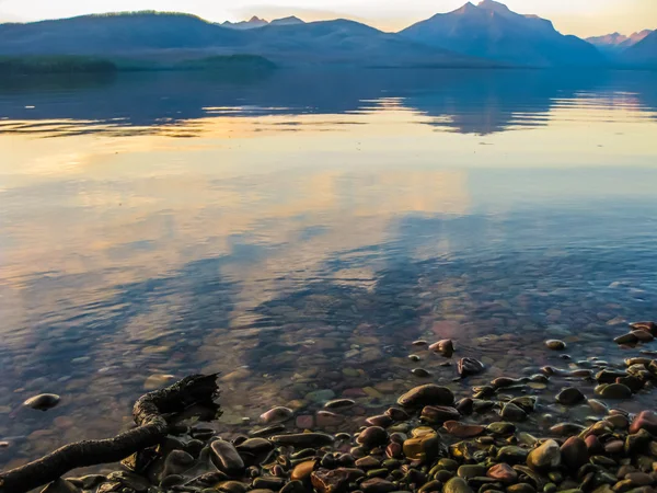 Dois Medicina Lago Montana — Fotografia de Stock