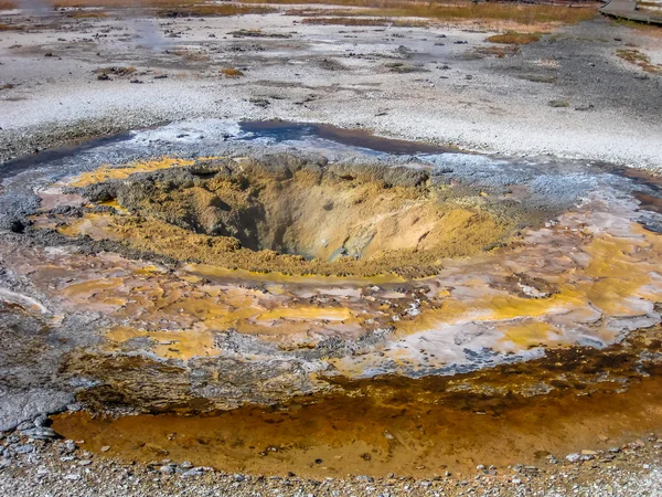 Mud crater Yellowstone — Stock Photo, Image