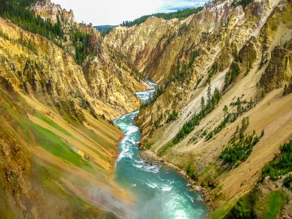 Κάτω πέφτει στο yellowstone — Φωτογραφία Αρχείου