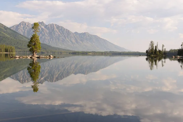 Озером Великому Національному Парку — стокове фото