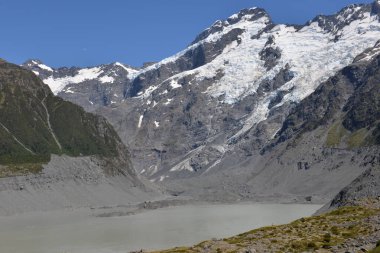 Mount Cook Ulusal Parkı 'ndaki Fahişe Vadisi pisti