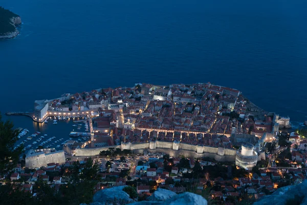 Dubrovnik old town at night — Stock Photo, Image