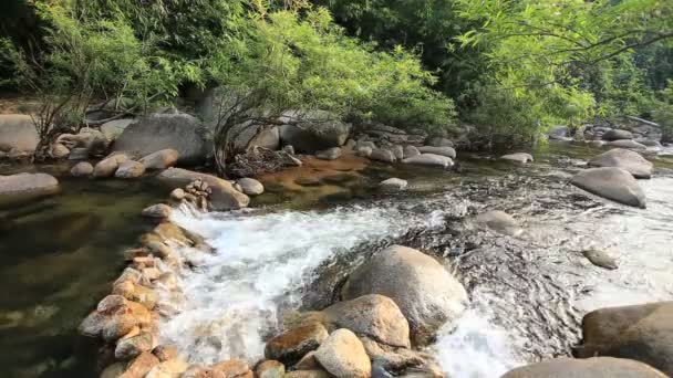 Cascade en Thaïlande