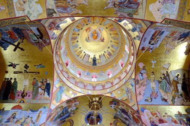 İç diriliş Katedrali Podgorica, Karadağ