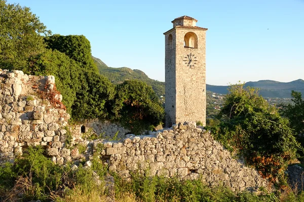 Torre dell'orologio a Stari Bar, Montenegro — Foto Stock